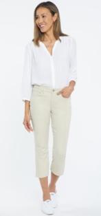 CAPRI broek NYDJ maat 6 nieuw!, Kleding | Dames, Beige, Nieuw, Ophalen of Verzenden, Driekwart
