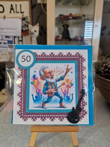 Kaartje verjaardag mannen 50 jaar man met gitaar  beschikbaar voor biedingen