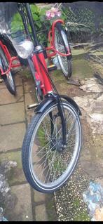Rode Driewieler 24 inch - Dubbele Rem - Mand, Fietsen en Brommers, Fietsen | Driewielfietsen, Ophalen, Gebruikt