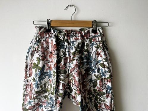 Up2Fashion bloem zomerbroek 2 ritssluiting, maat 38/40, Kleding | Dames, Broeken en Pantalons, Gedragen, Maat 38/40 (M), Ophalen of Verzenden
