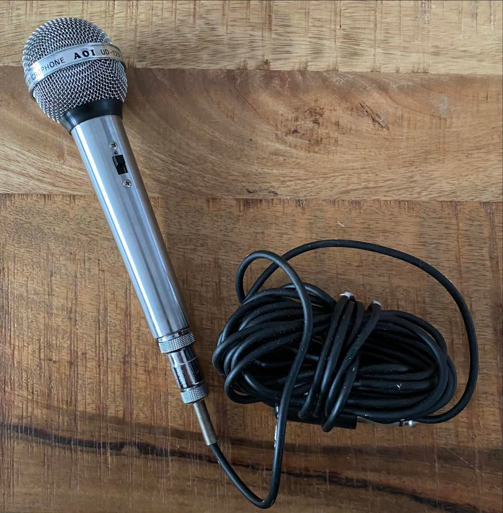 Vintage Aoi UD—129 Microfoon, Muziek en Instrumenten, Ophalen of Verzenden, Zo goed als nieuw, Zangmicrofoon