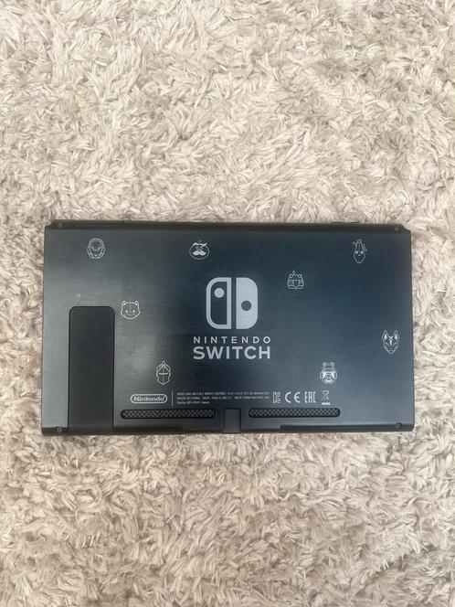 Nintendo Switch - Fortnite editie - Scherm, Spelcomputers en Games, Games | Nintendo Switch, Gebruikt, 1 speler, Vanaf 7 jaar