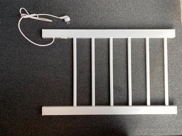 Electrische handdoeken radiator wit 6 stangen beschikbaar voor biedingen