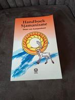 Handboek sjamanisme Daan van kampenhout, Boeken, Ophalen of Verzenden, Zo goed als nieuw, Spiritualiteit algemeen, Achtergrond en Informatie