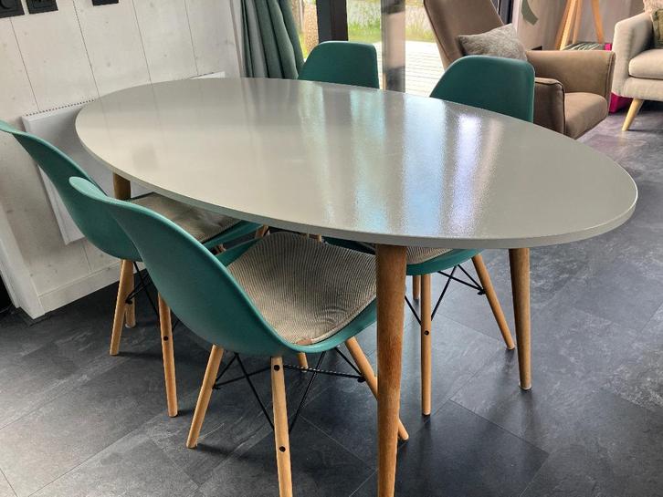 Te koop complete eethoek, Huis en Inrichting, Complete eetkamers, Gebruikt, 4 tot 6 stoelen, Ophalen