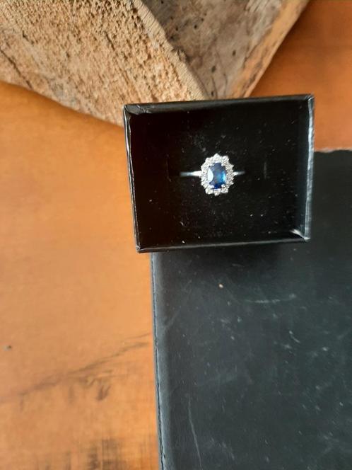Gouden ring 14 karaat goud blauwe saffier, Sieraden, Tassen en Uiterlijk, Ringen, Zo goed als nieuw, Dame, 17 tot 18, Goud, Goud