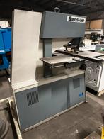 Kingsland 60 Ton Ponsmachine met Ponsen en Snijplaten, Ophalen