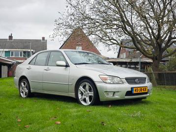 Lexus IS200 Executive Automaat Navi trekhaak 2002  beschikbaar voor biedingen