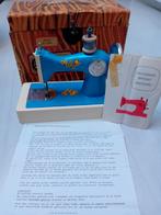 Vintage Kinder Naaimachine uit de USSR, Ophalen of Verzenden, Gebruikt, Naaimachine, Overige merken