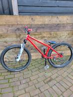 Black Market dirtjumper in goede staat. 26 inch, Ophalen of Verzenden, Aluminium, 24 inch of meer