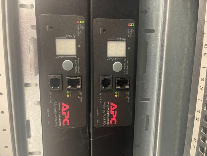 APC AP7853 Metered Zero U Rack PDU 32A, Computers en Software, Noodvoedingen (UPS), Gebruikt, Ophalen