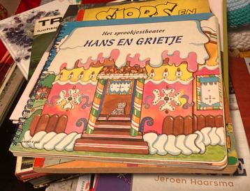Sprookjes theater boek beschikbaar voor biedingen