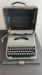 Groma jaren veertig/vijftig typemachine, Diversen, Typemachines, Ophalen of Verzenden, Zo goed als nieuw