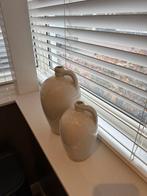 2 gezellige ,leuke vaasjes/ potten landelijke brocante stijl, Huis en Inrichting, Woonaccessoires | Vazen, Ophalen, Steen, Gebruikt