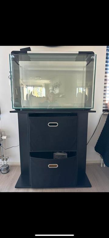 Superfish aquarium 110L incl. meubel beschikbaar voor biedingen