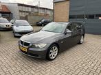 BMW 3-serie Touring 318i Business Line//Vol onderhouden, 13 km/l, Zwart, 4 cilinders, Origineel Nederlands