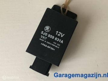 Relais Airbag 5J0959631A Skoda Fabia II (5J_)  3 polig beschikbaar voor biedingen