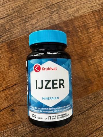 Ijzer kruitvat beschikbaar voor biedingen