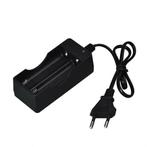 Te koop 3.7 Volt batterij accu lader voor 2  18650 batterije, Ophalen of Verzenden, Nieuw
