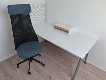 IKEA Thyge bureau met JÄRVFJÄLLET stoel beschikbaar voor biedingen
