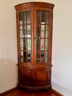 Hoek vitrine kast Teak kwart rond, Ophalen, Zo goed als nieuw, 25 tot 50 cm, 50 tot 100 cm
