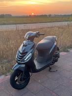 Piaggio Zip 4t TERUIL, Fietsen en Brommers, Scooters | Piaggio, Zip, Ophalen of Verzenden, Zo goed als nieuw, Benzine