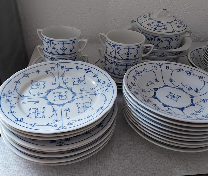 Saksisch Blauw Servies - Compleet!, Huis en Inrichting, Keuken | Servies, Zo goed als nieuw, Compleet servies, Overige stijlen