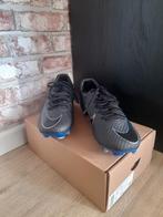 Nike voetbalschoenen (vapor 15) maat 40.5 NIEUW!, Sport en Fitness, Voetbal, Ophalen of Verzenden, Nieuw, Schoenen