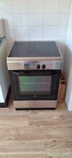 Inductie fornuis 4 pits + oven, Ophalen, 4 kookzones, Zo goed als nieuw, Inductie