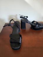 Tamaris zwarte sandalen met hak, Kleding | Dames, Schoenen, Ophalen, Gedragen, Zwart, Sandalen of Muiltjes