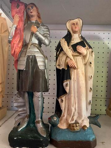 Amalberga en Jeanne d’Arc/ gips.