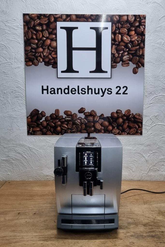 Jura J6 MET GARANTIE EN SERVICEBEURT, Witgoed en Apparatuur, Koffiezetapparaten, Zo goed als nieuw, Gemalen koffie, Koffiebonen