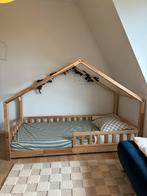 Bedhuisje de Gele Flamingo - Zo goed als nieuw! Incl matras, Kinderen en Baby's, Kinderkamer | Bedden, Ophalen, 85 tot 100 cm