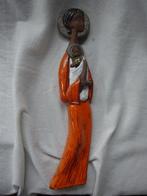 Maria met kind wandbeeld retro, Ophalen of Verzenden, Gebruikt, Beeld(je), Christendom | Katholiek