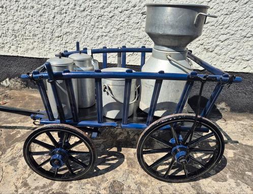 Antieke bolderwagen met melkbussen, Caravans en Kamperen, Bolderkarren, Gebruikt, Ophalen