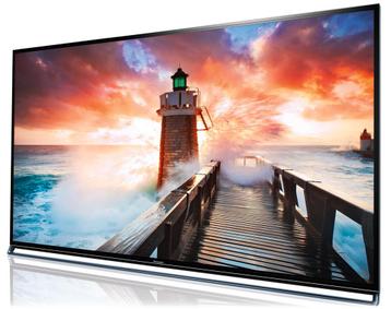 Gigantische 65 inch Panasonic 65AX800E 4K UHD 3D smart tv beschikbaar voor biedingen