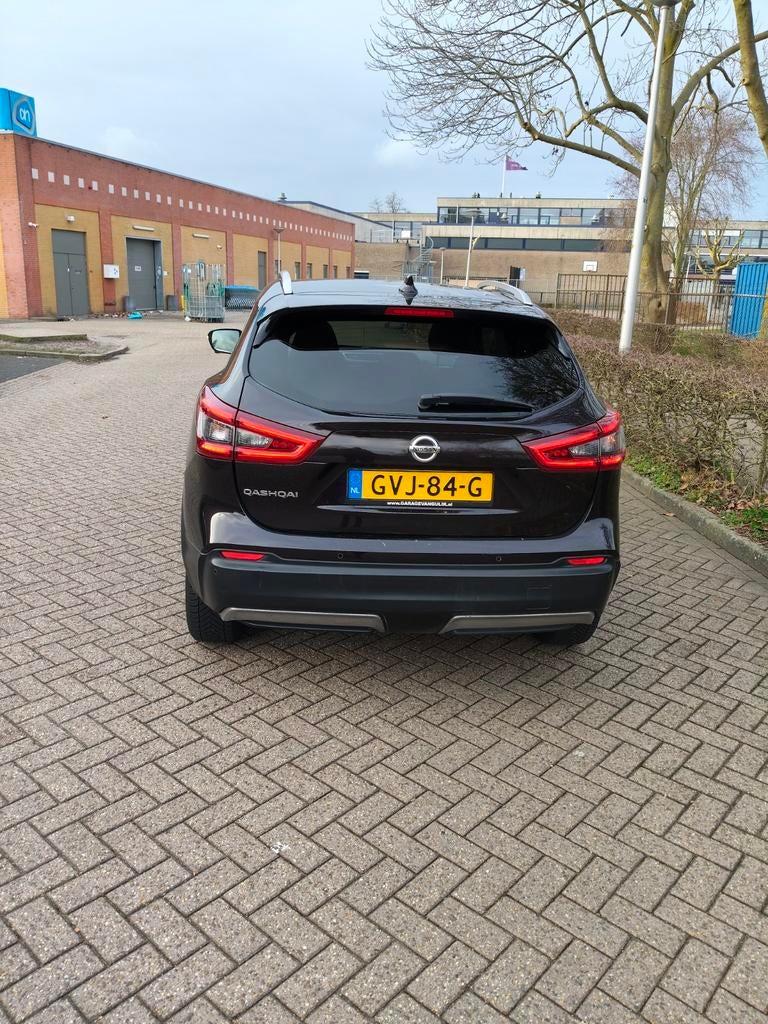 Te koop Nissan Qashqai 1.2, Voorwielaandrijving, 1200 kg, Handgeschakeld, 115 pk