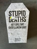 stupid Deaths, Hobby en Vrije tijd, Gezelschapsspellen | Kaartspellen, Ophalen of Verzenden, Zo goed als nieuw