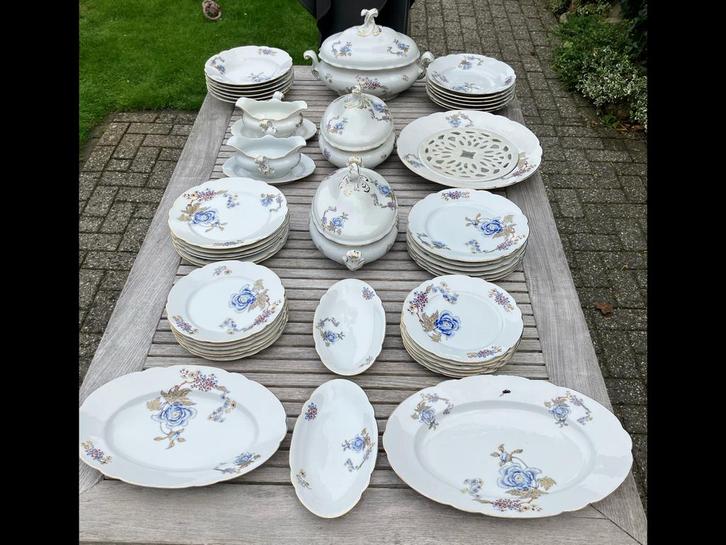 Oud 48-delig KPM eet servies van porselein, Antiek en Kunst, Antiek | Servies compleet, Ophalen