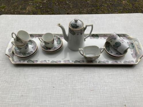 Porseleinen Koffieservies C. Hoyng., Huis en Inrichting, Keuken | Servies, Gebruikt, Overige typen, Overige stijlen, Porselein