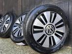 GEVRAAGD. Deze 15 inch lichtmetalen VW e-Up velgen, Ophalen, Gebruikt