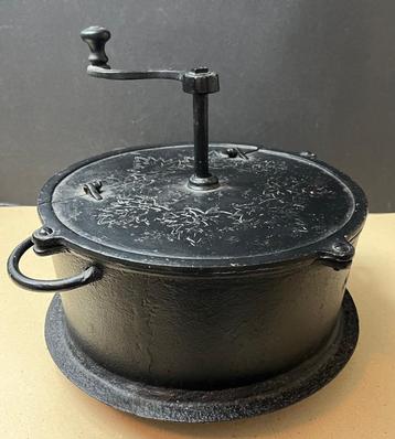 Antieke koffiebrander, zeer mooie staat, échte oude patina beschikbaar voor biedingen