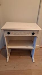 Klein kastje antiek, Huis en Inrichting, Slaapkamer | Nachtkastjes, Ophalen, Gebruikt, Minder dan 45 cm, 70 cm of meer