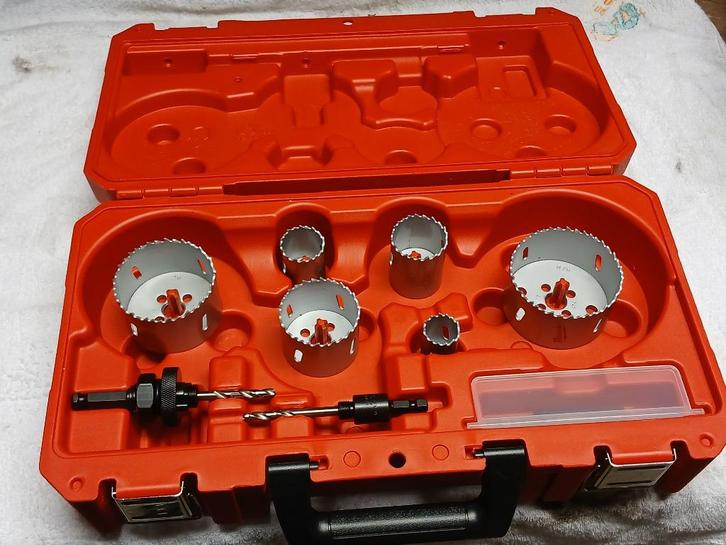 Milwaukee contractor bimetal hole sawkit 10 delig NIEUW, Doe-het-zelf en Verbouw, Gereedschapskisten, Nieuw, Gevuld, Ophalen