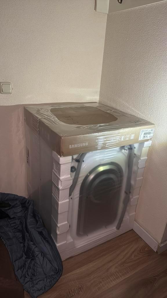 Samsung WW90CGC04AAE, Witgoed en Apparatuur, Wasmachines, Zo goed als nieuw, Voorlader, 8 tot 10 kg, 85 tot 90 cm, 1200 tot 1600 toeren