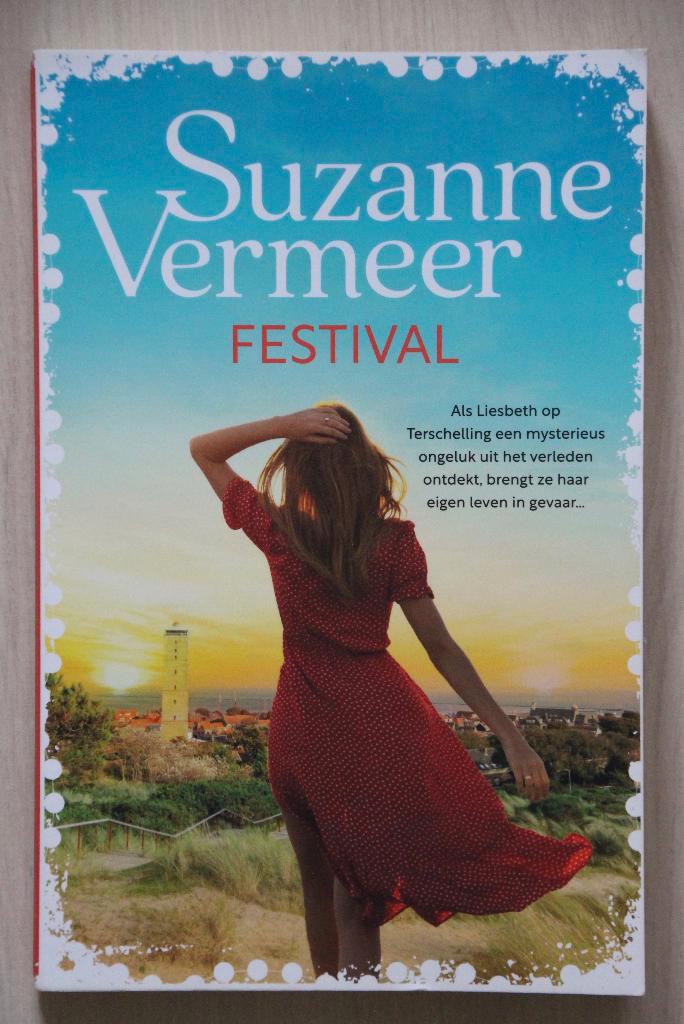 Suzanne Vermeer - FESTIVAL   * 2025 *, Boeken, Thrillers, Zo goed als nieuw, Nederland, Ophalen of Verzenden