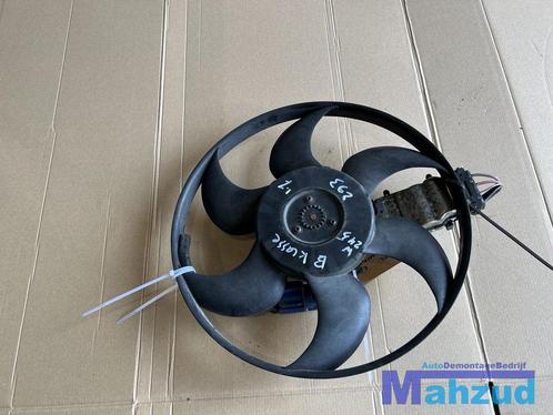 MERCEDES B-KLASSE W245 Koelvin 2005-2011 1137328294, Auto-onderdelen, Motor en Toebehoren, Mercedes-Benz, Gebruikt, Ophalen of Verzenden