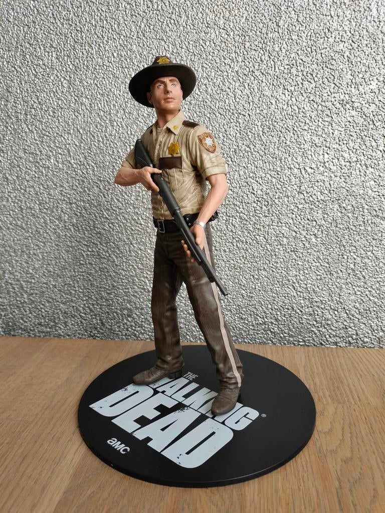 Mcfarlane Toys The Walking Dead Rick Grimes Beeld, Verzamelen, Poppetjes en Figuurtjes, Verzenden, Zo goed als nieuw