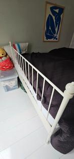 Ikea metalen bed 160x200 met matras, Gebruikt, Wit, Tweepersoons, Ophalen of Verzenden