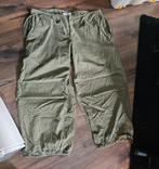 Groene BDG Urban Outfitters broek, baggy tech, maat 34-32, Maat 46/48 (XL) of groter, Ophalen of Verzenden, Zo goed als nieuw